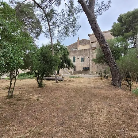 La Pinede, Privatif Au Chateau * Aumes