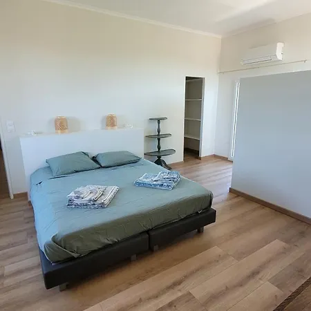 Apartamento La Pinede, Privatif Au Chateau